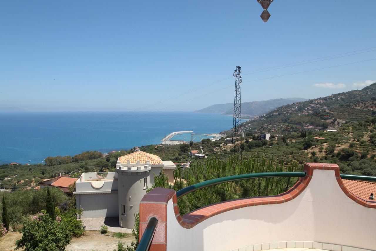 La Collina Capo D'Orlando Bed & Breakfast Exterior photo
