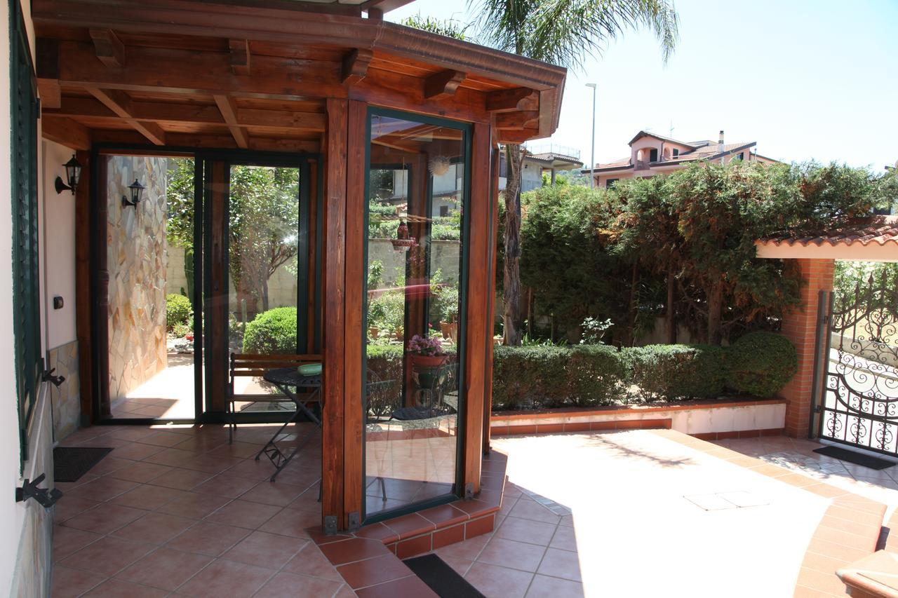 La Collina Capo D'Orlando Bed & Breakfast Exterior photo
