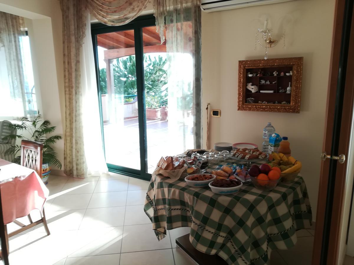 La Collina Capo D'Orlando Bed & Breakfast Exterior photo